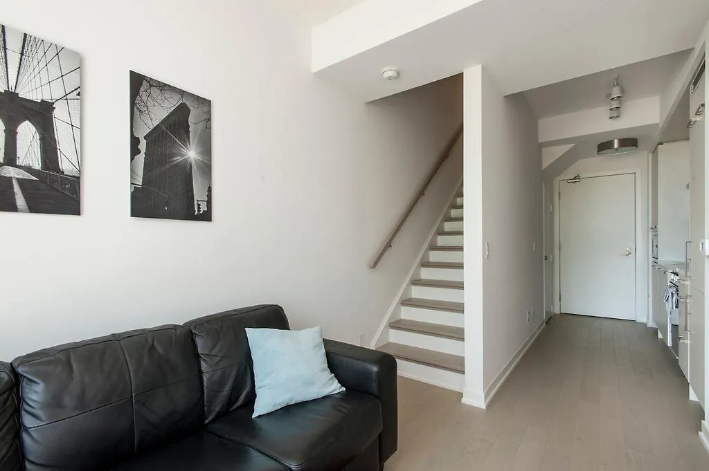 Appartamento Elites Suites - One Bedroom Townhouse Condo Toronto